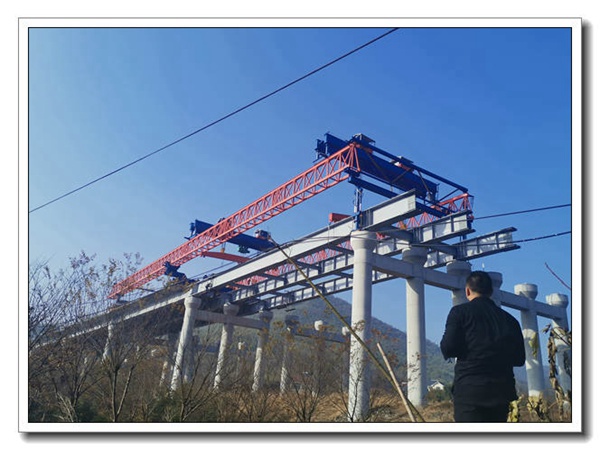 河北邯郸180吨架桥机出租公司设备安装方案