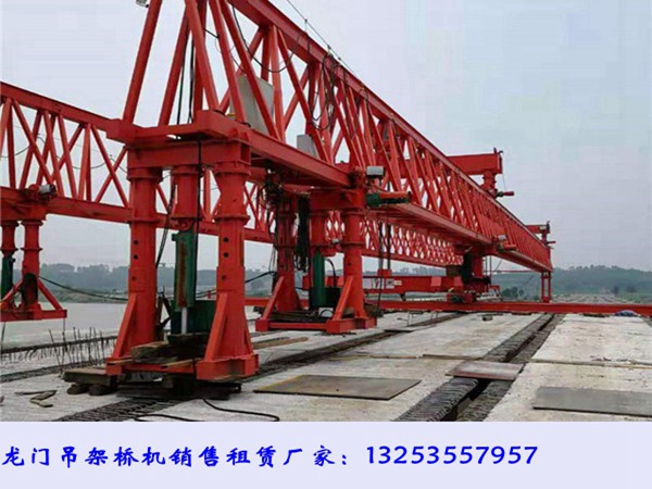 山东淄博120吨架桥机出租公司架设过孔工作
